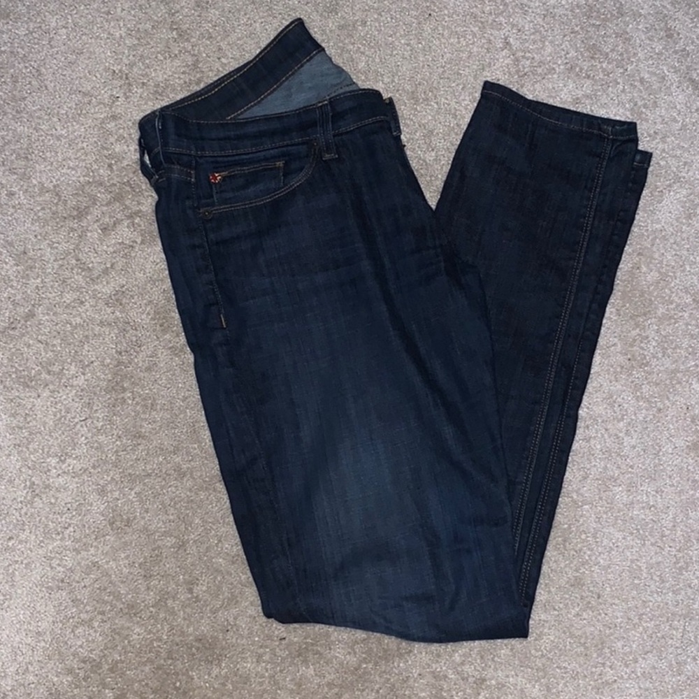 Hudson Collette Skinny Jeans - size 29. B9